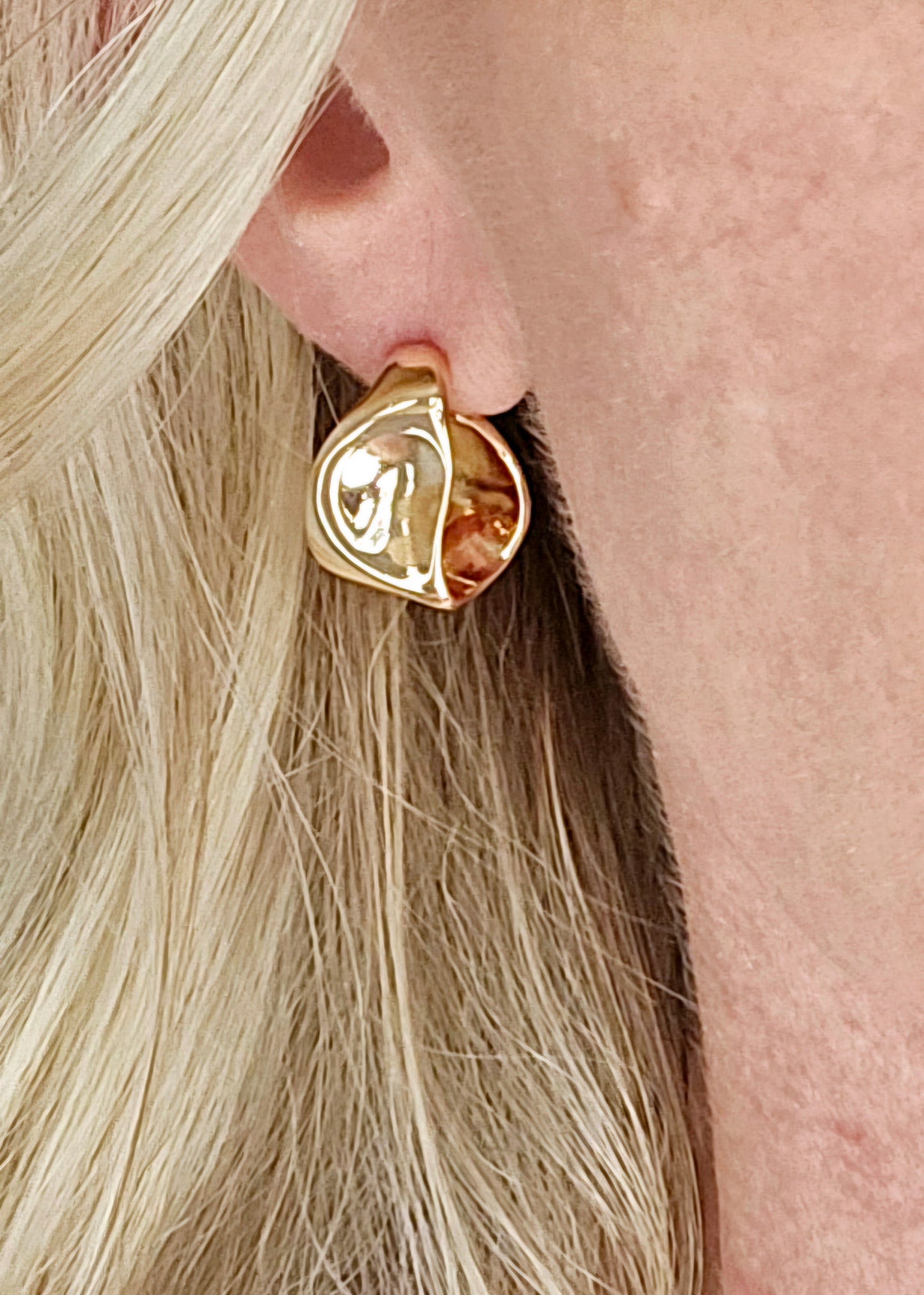 Chunky Hammered Hoops