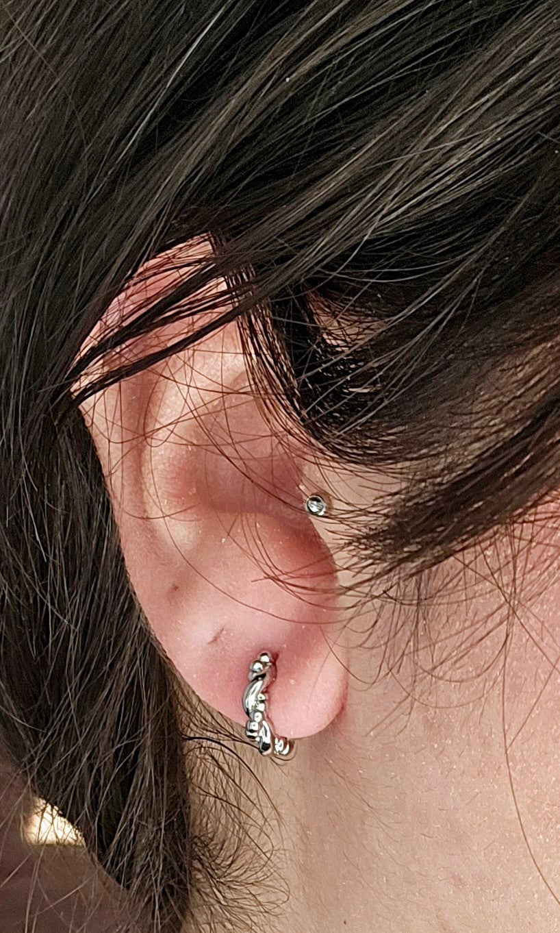 Silver Twisty Huggie